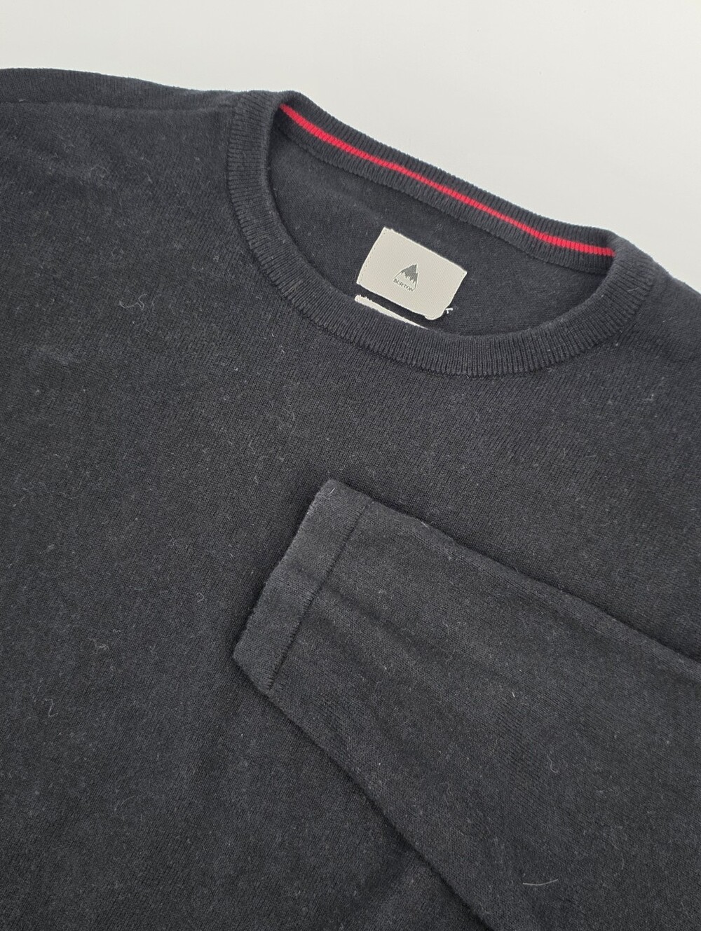 Burton Black Long Sleeve Crewneck Pullover Sweater Men's Large L Wool Blend